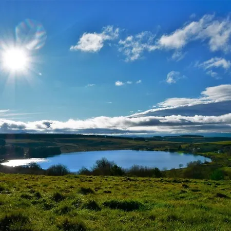 ベッド・アンド・ブレックファスト Les D'hotes De La Croisee En Auvergne Fay-sur-Lignon