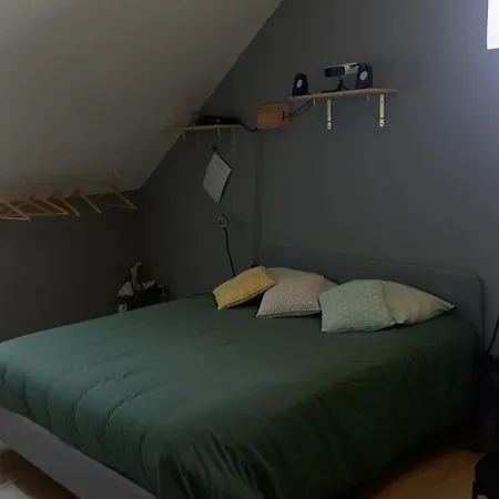 Les D'hôtes De La Croisée En Auvergne Bed & Breakfast
