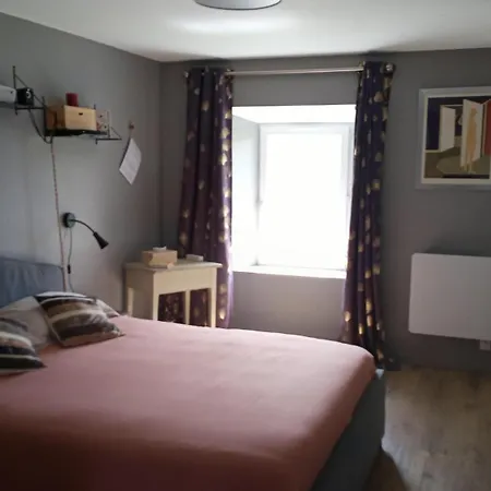 Les D'hotes De La Croisee En Auvergne Oda ve Kahvaltı 3*